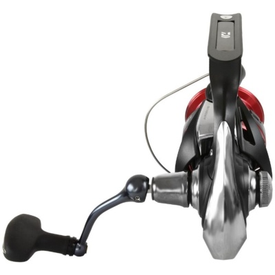 Безынерционная катушка Daiwa 23 NINJA LT3000-C