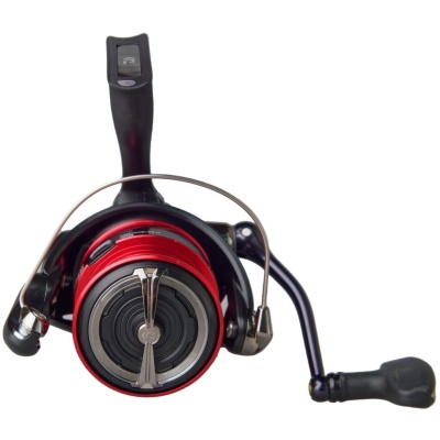 Безынерционная катушка Daiwa 23NINJA LT4000-C