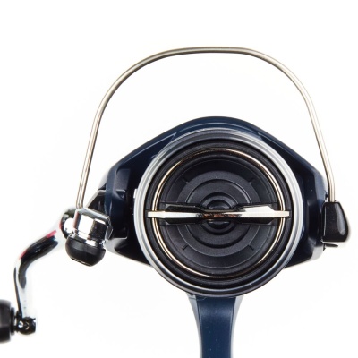 Безынерционная катушка SHIMANO Catana FE 22 2500