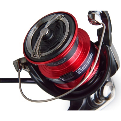 Безынерционная катушка Daiwa 23NINJA LT4000-C
