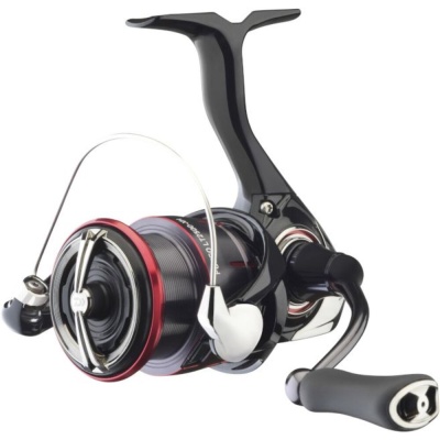 Безынерционная катушка Daiwa 23FUEGO LT4000-CP
