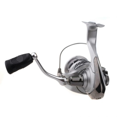 Безынерционная катушка Daiwa 20 CROSSFIRE LT 2500