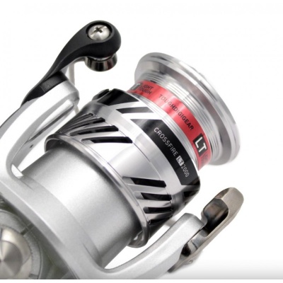 Безынерционная катушка Daiwa 20 CROSSFIRE LT 2000