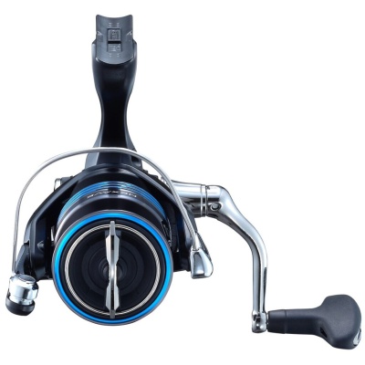 Безынерционная катушка SHIMANO Nexave FI 2500S