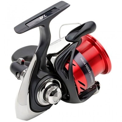 Безынерционная катушка Daiwa 23NINJA FEEDER LT6000SS