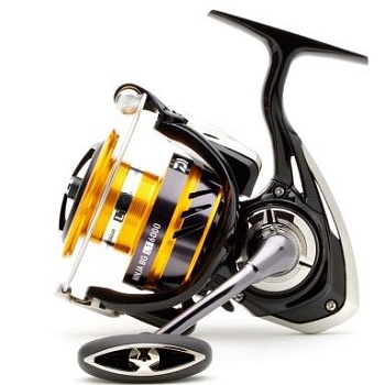 Катушка безынерционная Daiwa 19 NINJA BG LT 5000-C